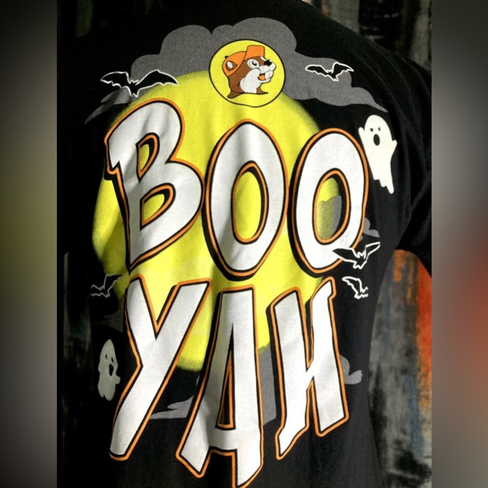 Buc-ees Halloween Boo Yah Graphic T-shirt | Unisex Youth Large - Picture 8 of 10